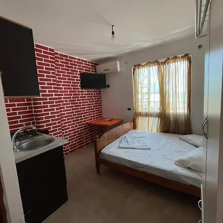Demar Hotel Shëngjin